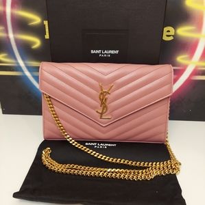 YSL SAINT LAURENT CHAIN WALLET IN GRAIN DE POUDRE